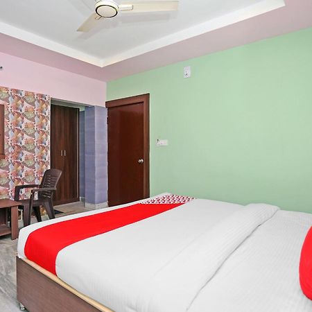 Super Collection O Aryan Hotel Khandagiri Bagian luar foto