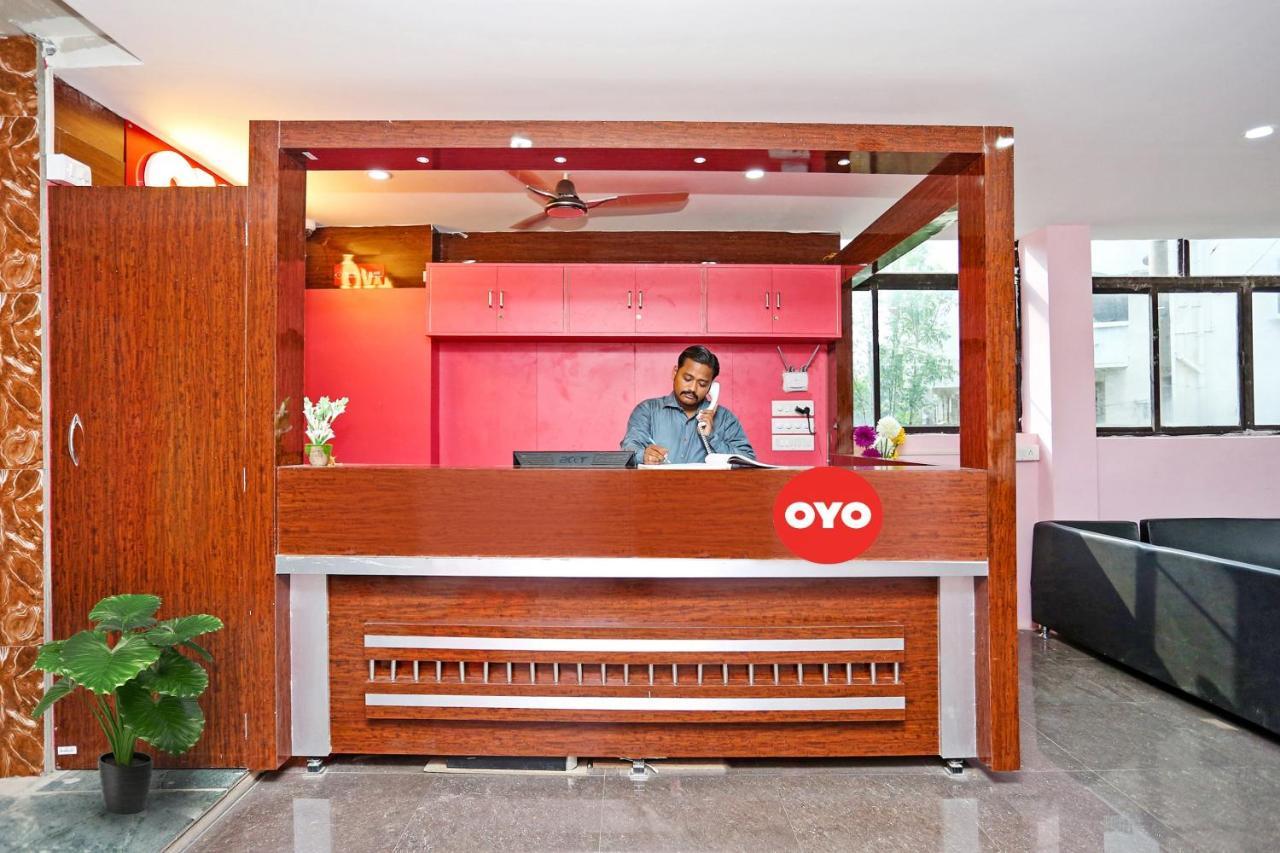Super Collection O Aryan Hotel Khandagiri Bagian luar foto