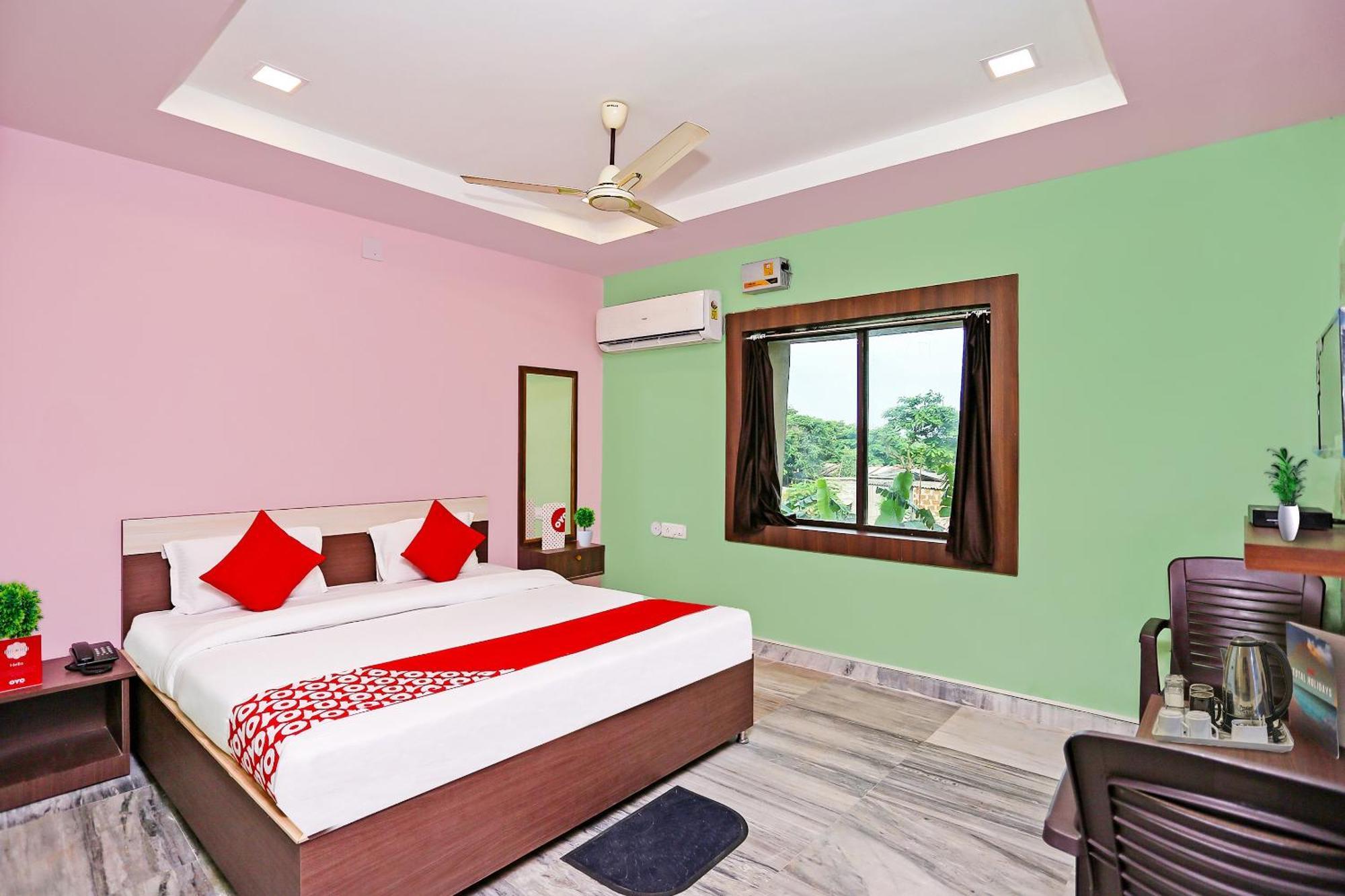 Super Collection O Aryan Hotel Khandagiri Bagian luar foto