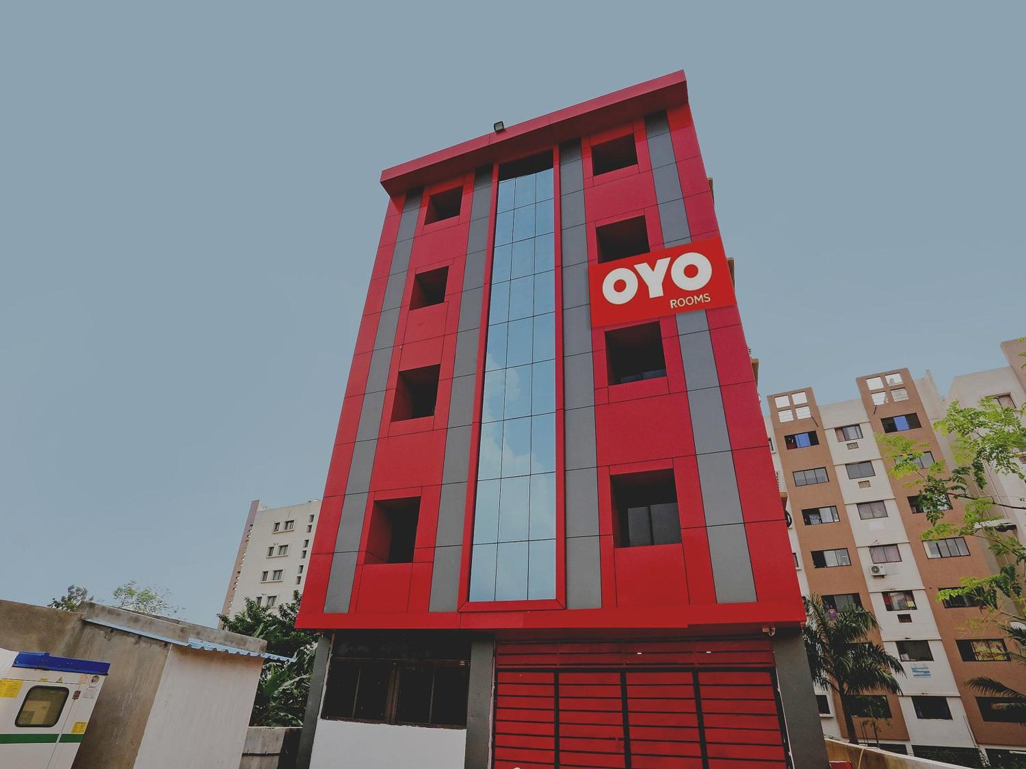Super Collection O Aryan Hotel Khandagiri Bagian luar foto